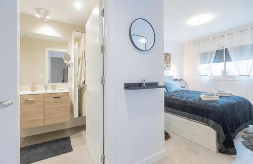 Marbella luxury brand new 2-bedroom apartment, 3 min walk to the beach! - Photo 14