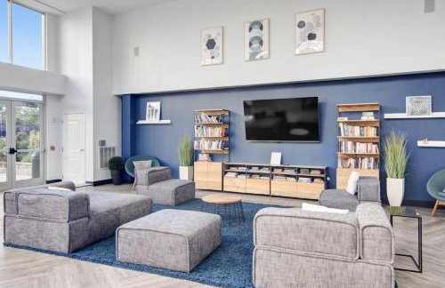 Luxury Apt In Harbor Point with Balcony - Foto 26