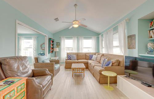 Steps to Galveston Beach Dog-Friendly Gem with Yard - Photo 3