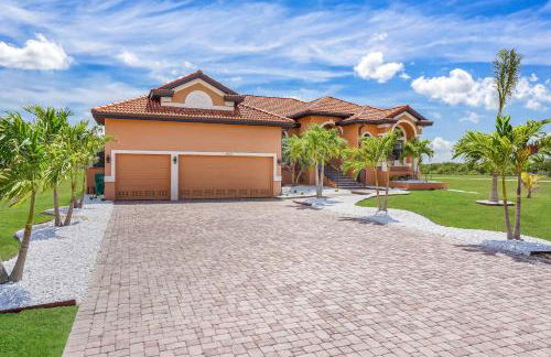 Luxury Villa in Punta Gorda Isles - Photo 41