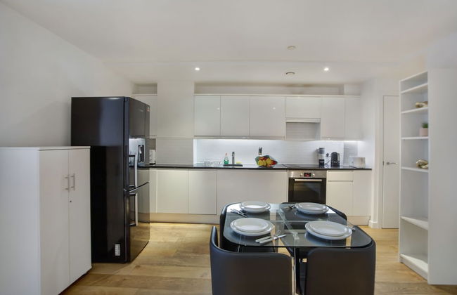 2-bed Apartment, Sleeps 4, Free Parking - Foto 8