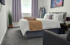 Deluxe Town Centre 2 Bedroom Apartment - Foto 1