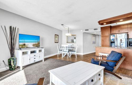 Edgewater Tower 1-305 - Foto 18