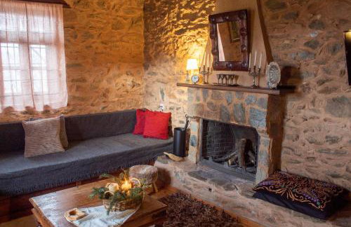 Lithia s Stonehouse. Το πέτρινο στη Λιθιά - Καστοριά - Foto 16