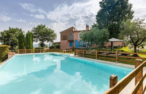 2 Bedroom Nice Apartment In Lazzeretto - Foto 10