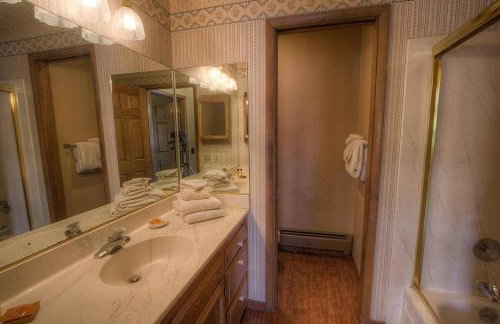 Five-Bedroom House - Foto 22