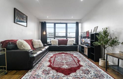 Elegant 2-Bed with Traditional Touches - Foto 1