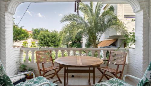 Casa en la playa con piscinas A - Foto 1