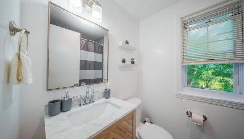 Newly Renovated Townhouse on a Tranquil Street - Foto 5