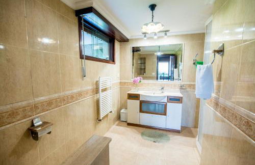 Azkorri Beach House 9 rooms Bilbao - Foto 32