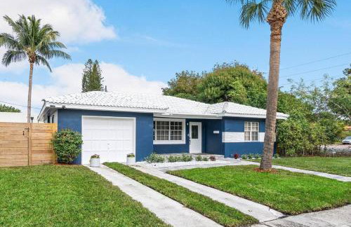 Serene WPB Escape Pool Near Beach - Foto 13