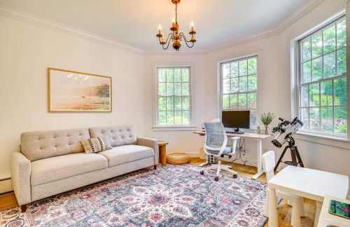 Serene Hudson Valley Escape with Pool and Grill - Foto 12