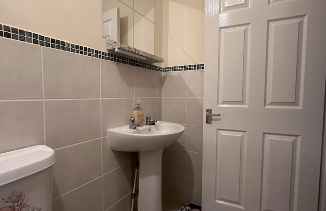 Comfortable City Centre Apartment in Sunderland - Photo 8