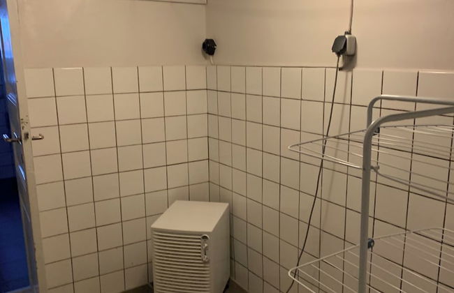 4 Bed Apartment With Balcony in Karlskrona - Photo 11