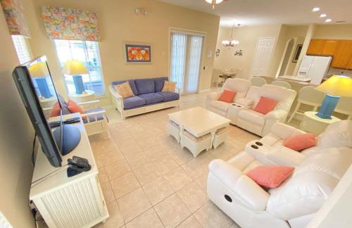 Spacious Family Escape 2 Masters Pool Hot Tub Pool Table & BBQ - 2 Miles Disney - Foto 5