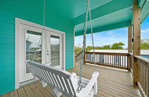 Gorgeous Home with Huge Private Pool and Game Room - Foto 30