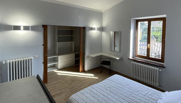 1-bed Apartment With Free Parking - Foto 2, Habitación