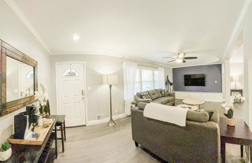 In-Shower Sauna, Fenced Yard w Deck & BBQ Near ATL - Foto 10