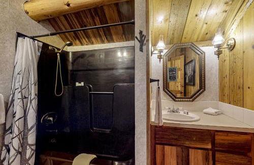 Kicking it Real Log Cabin - Foto 29