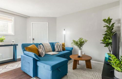 Apartment Kansas City 15mins to KCI with a KING bed and work desk - Foto 10