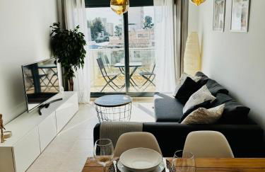 Apartamento con Piscina y Jardín Espectacular Cala Sirenas - Nuevo - Foto 4