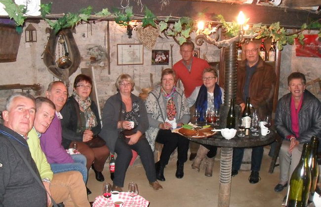 Aperitivo viticultor con degustación y mâchon en Chiroubles - Foto 2