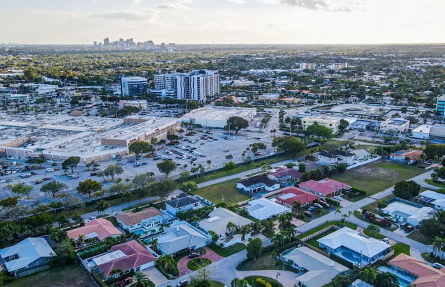 Lynora's Luxe Estate Modern Design - Foto 61