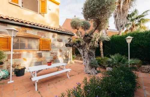 chalet, villa rodeada de naturaleza piscina a doce klm de Valencia y 7 del aeropuerto - Photo 46