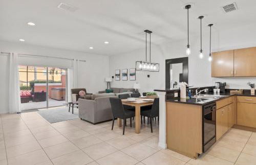 Disney Area 3BR Townhouse with Spa & Pool Access - Foto 70