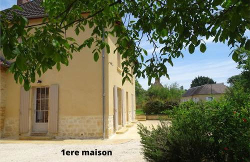 Domaine avec piscine à Milhac dans le Lot 4 étoiles 2 gîtes - Foto 5