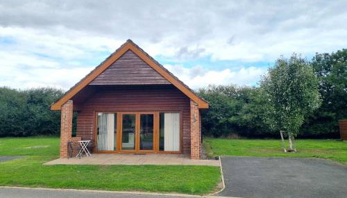 Maple 14 Hot Tub - Foto 4, Garden view