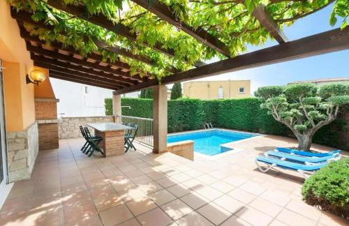 Magnolia l'Escala 1, casa con piscina y barbacoa a 300m de la playa - Foto 10