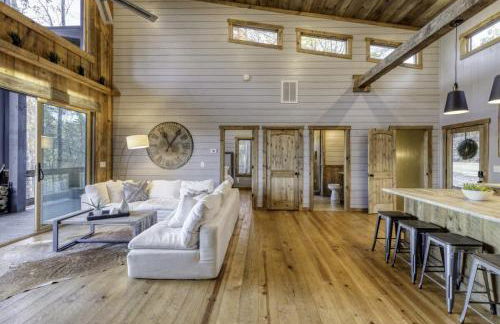 Modern Rustic Cabin with Sprawling Views and Hot Tub - Foto 11