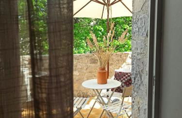 Les volets bleus - Photo 1