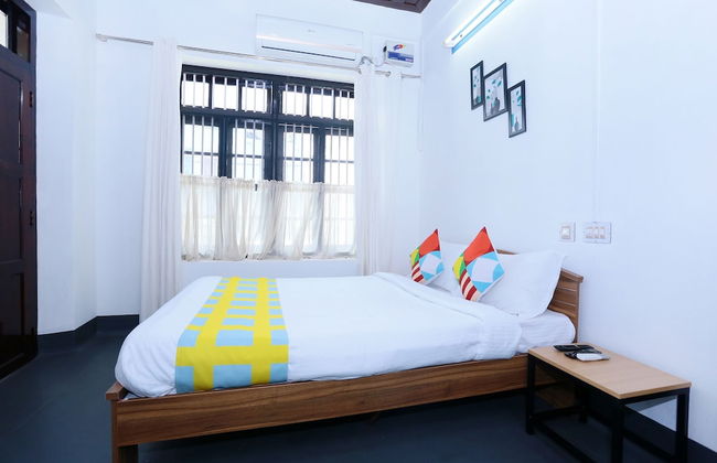 OYO Home 29319 Traditional Villa Near Thiruvananthapuram Zoo - Foto 8