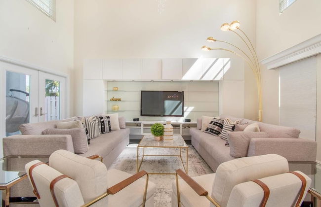 Dream House 5 Bedroom w/ Amazing Heated Pool - Foto 77