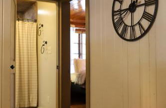 Historic Log Cabin #14 at Horse Creek Resort - Foto 14