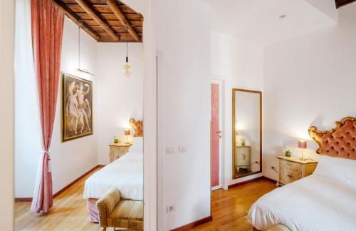 Pantheon Caravaggio's House - Photo 2