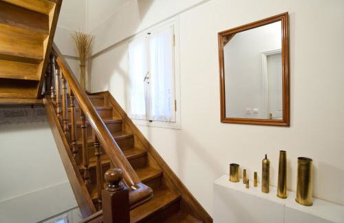 Cozy Attic Suite - Elia Apartments Chrisso - Foto 20