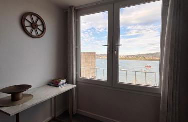 Stylish Coastal Apartment with Breathtaking views - Foto 6