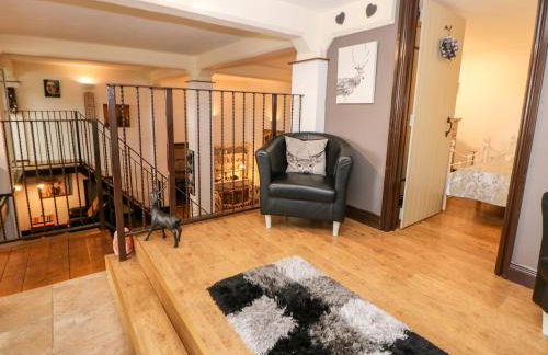 Cambridge Lodge - Photo 20