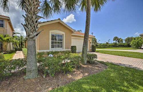 Bright and Airy Fort Myers Home with Pool Access! - Foto 22