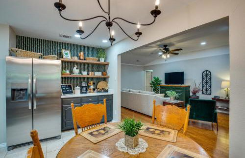 Home 1 Mi to Historic Gingerbread District and Dtwn! - Foto 9