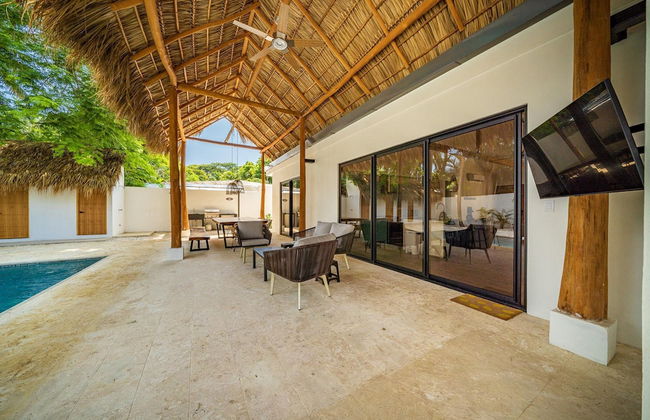 Tropical Brand new 4 BR gem in Potrero Near Beach - Casa Marzo - Photo 46