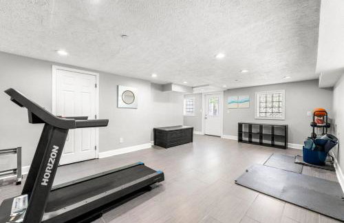 Mansion With Private Pool Basketball & Tennis courts - Foto 80