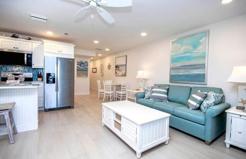 1BR 3rd floor Sanibel condo with endless ocean views 5B3 - Photo 21