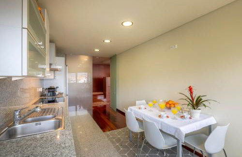 Panoramic City View Apartment - Guimarães - Foto 42