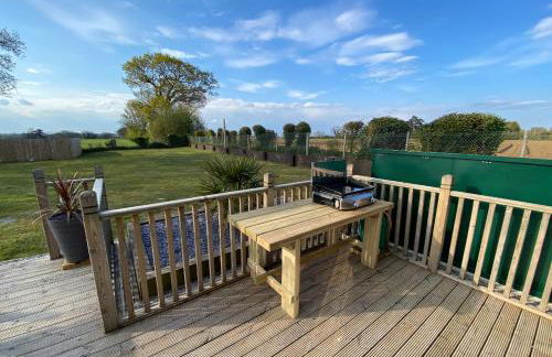 Near Woodbridge The Annexe Eyke Fantastic views with Dog secure Garden and Paddock - Foto 5