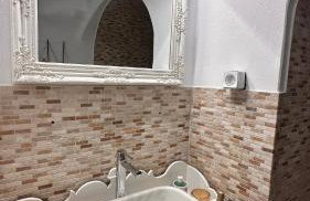 H-aris Seafront Mansion - Foto 26