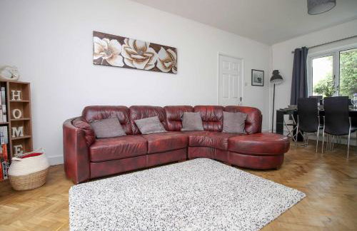 The Lockett Wonderful Large Bungalow Plympton, Plymouth Free Parking By STAE-Homes - Foto 26